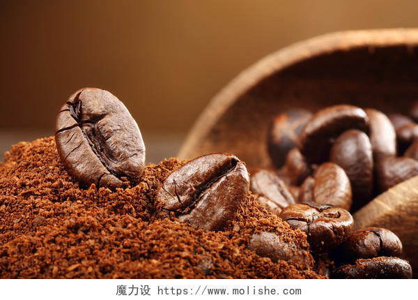 咖啡豆宏观上的褐色背景